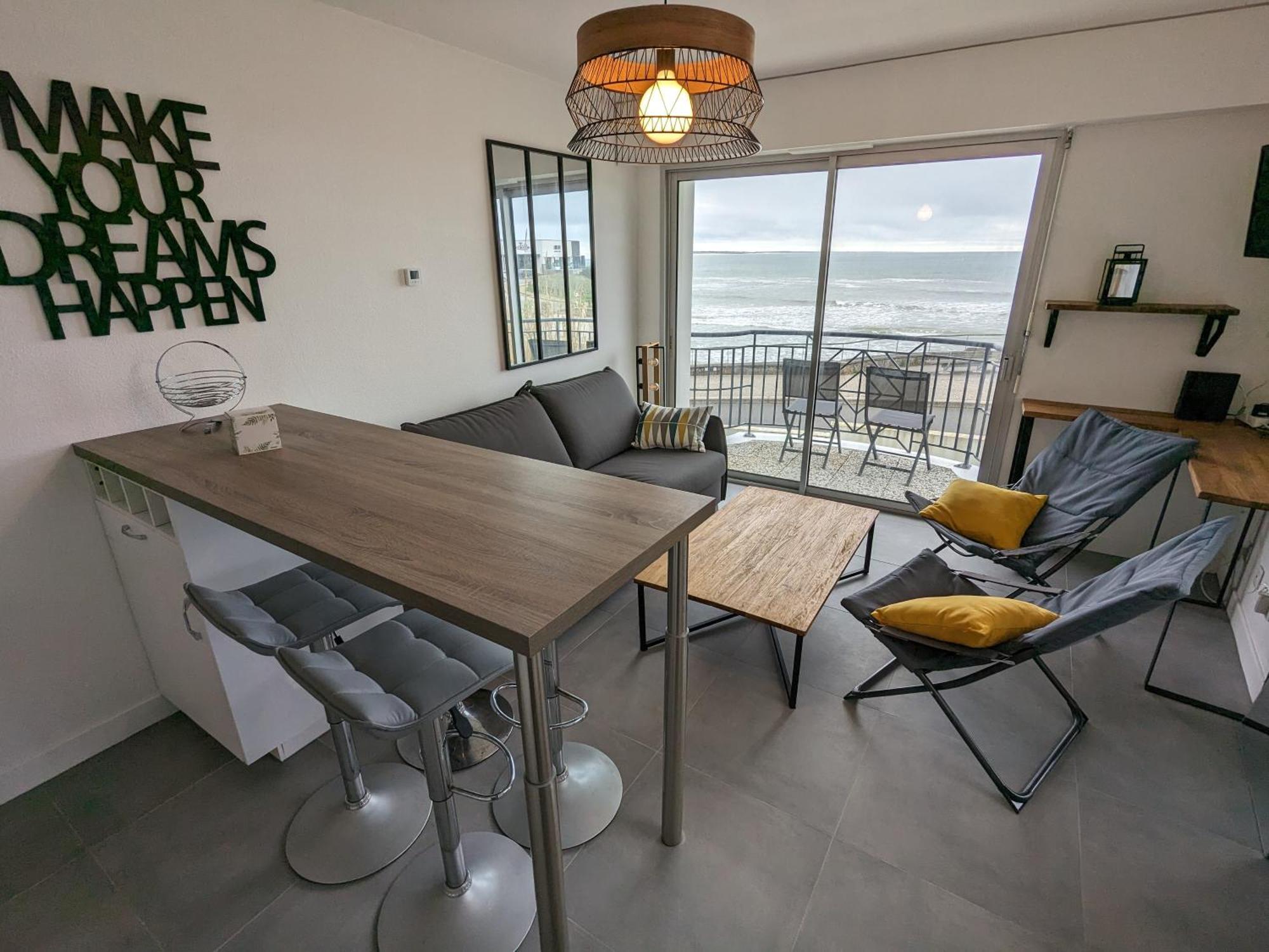 St Gilles Appartement Face Mer Saint-Hilaire-de-Riez Exterior photo